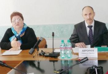В ходе встречи он рассказал об итогах работы фонда в 2015 году, об изменениях в пенсионном законодательстве, которые начали действовать в 2016 году и ответил на вопросы прессы/ Фото: "Березники вечерние"